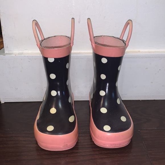 Toddler rain boots, size 6 - Picture 3 of 6
